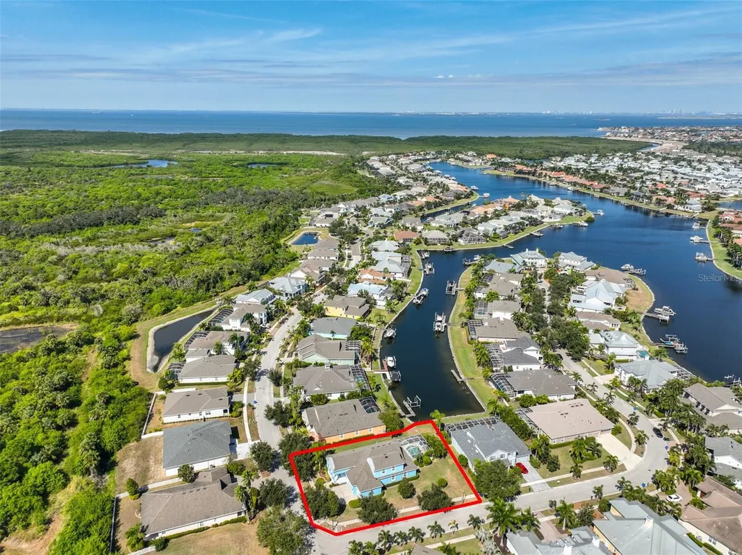 Property Slideshow image 1 of 74 | 613 manns harbor dr, Apollo Beach, FL, 33572