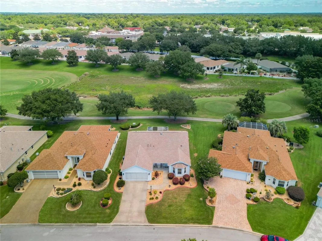 Property Slideshow image 1 of 56 | 8617 se 168th kittredge loop, The Villages, FL, 32162