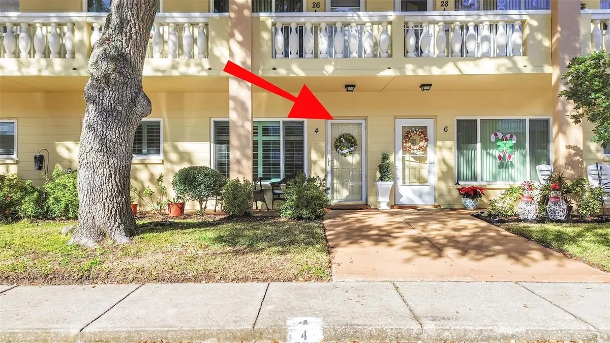 Property Slideshow image 1 of 79 | 2226 switzerland way 4, Clearwater, FL, 33763