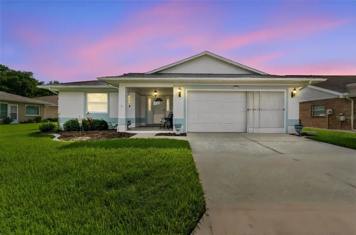 Property Slideshow image 1 of 77 | 6353 silver lakes dr, Lakeland, FL, 33810