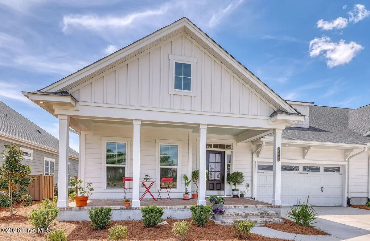 Property Slideshow image 1 of 84 | 5236 shoal bay run, Wilmington, NC, 28412