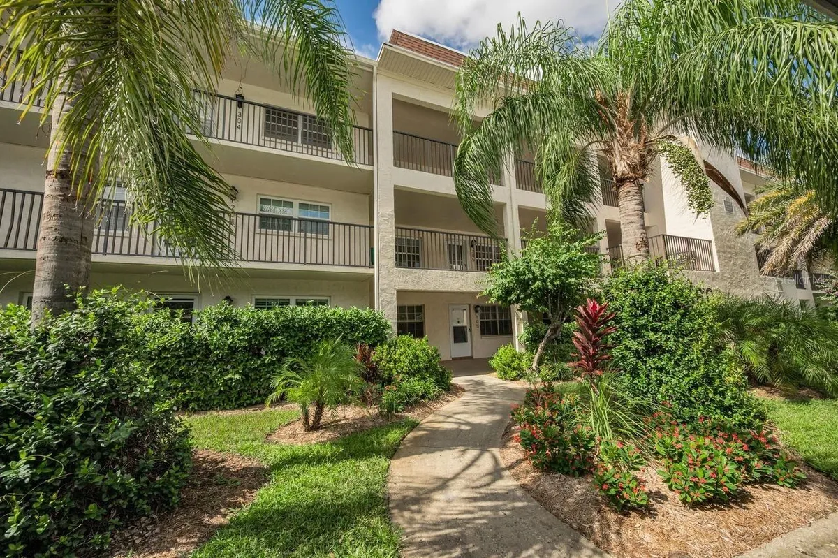 Property Slideshow image 1 of 46 | 860 virginia st 105, Dunedin, FL, 34698