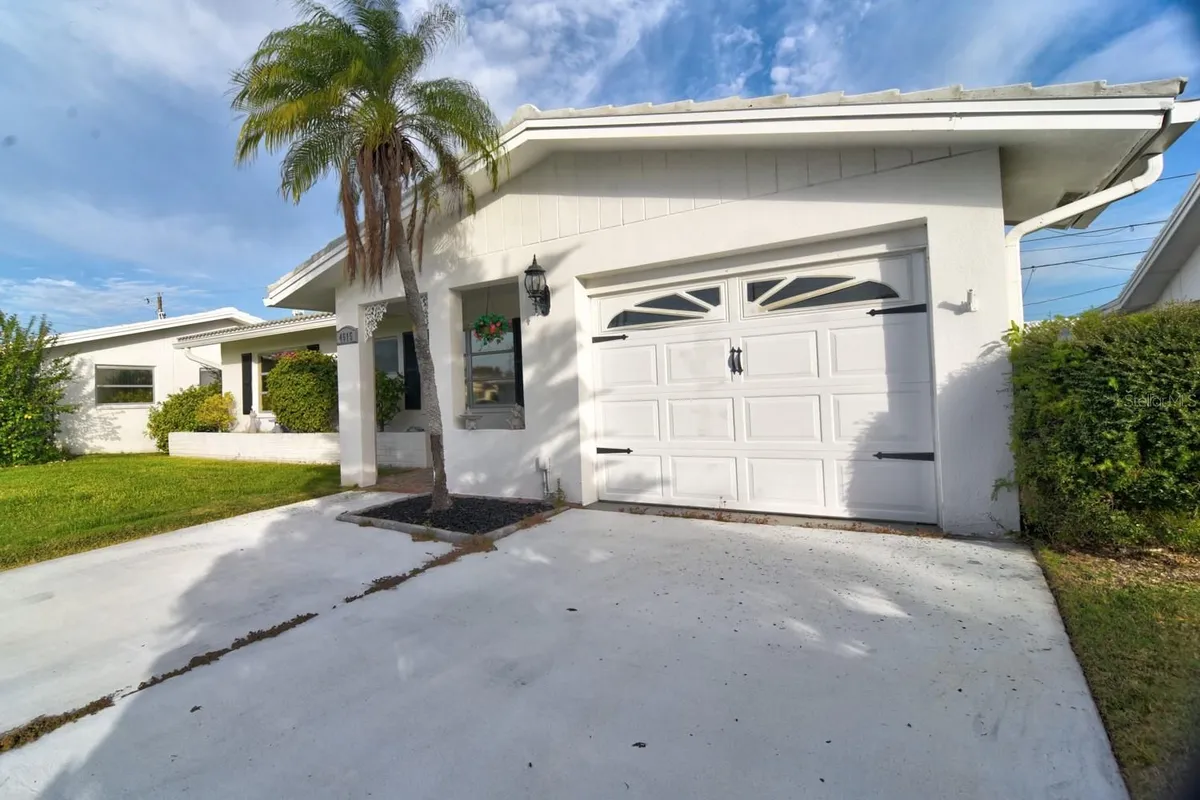 Property Slideshow image 1 of 43 | 4515 99th ave, Pinellas Park, FL, 33782