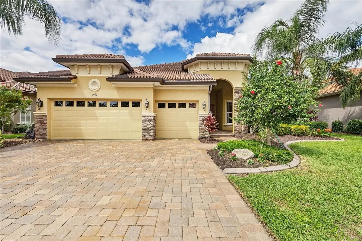 Property Slideshow image 1 of 90 | 1051 creek nine dr, North Port, FL, 34291