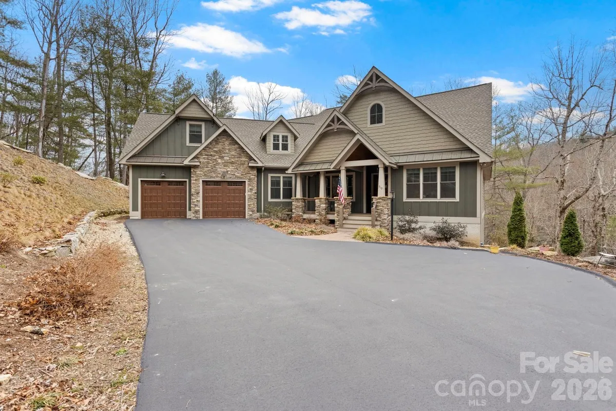 Property Slideshow image 1 of 45 | 719 overlook dr, Flat Rock, NC, 28731