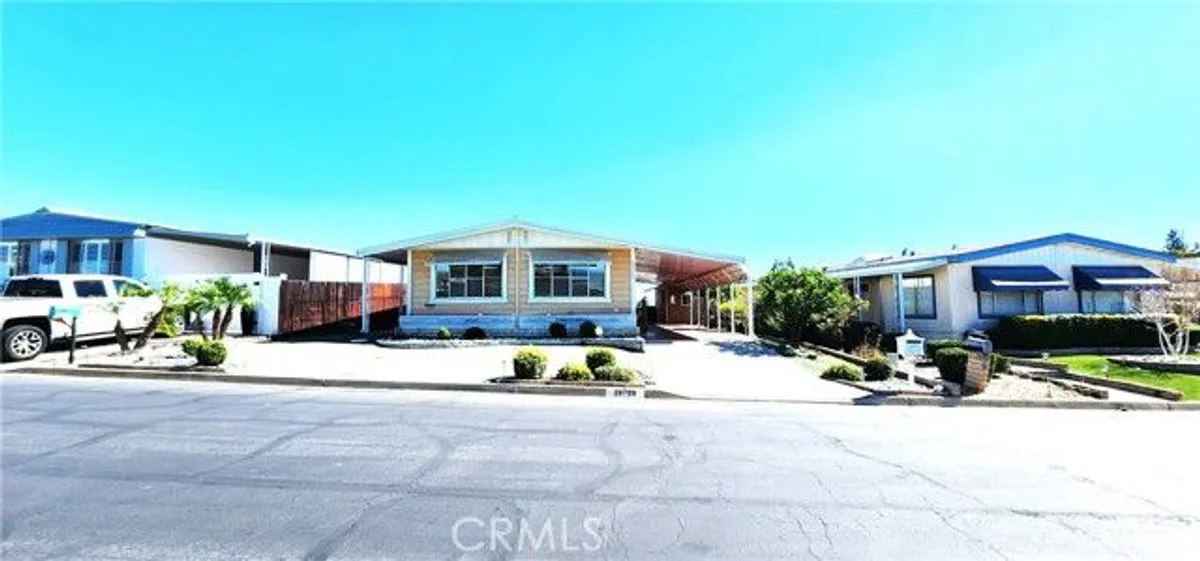 Property Slideshow image 1 of 30 | 28799 via playa del rey, Murrieta, CA, 92563