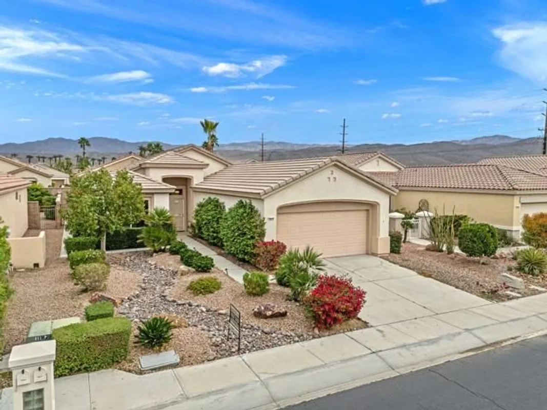 Property Slideshow image 1 of 31 | 78872 canyon vis, Palm Desert, CA, 92211