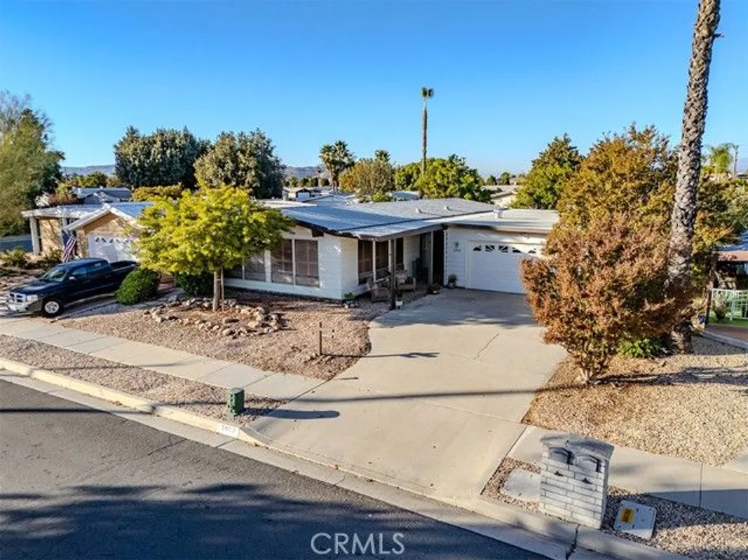 Property Slideshow image 1 of 16 | 2662 silver oak way, Hemet, CA, 92545