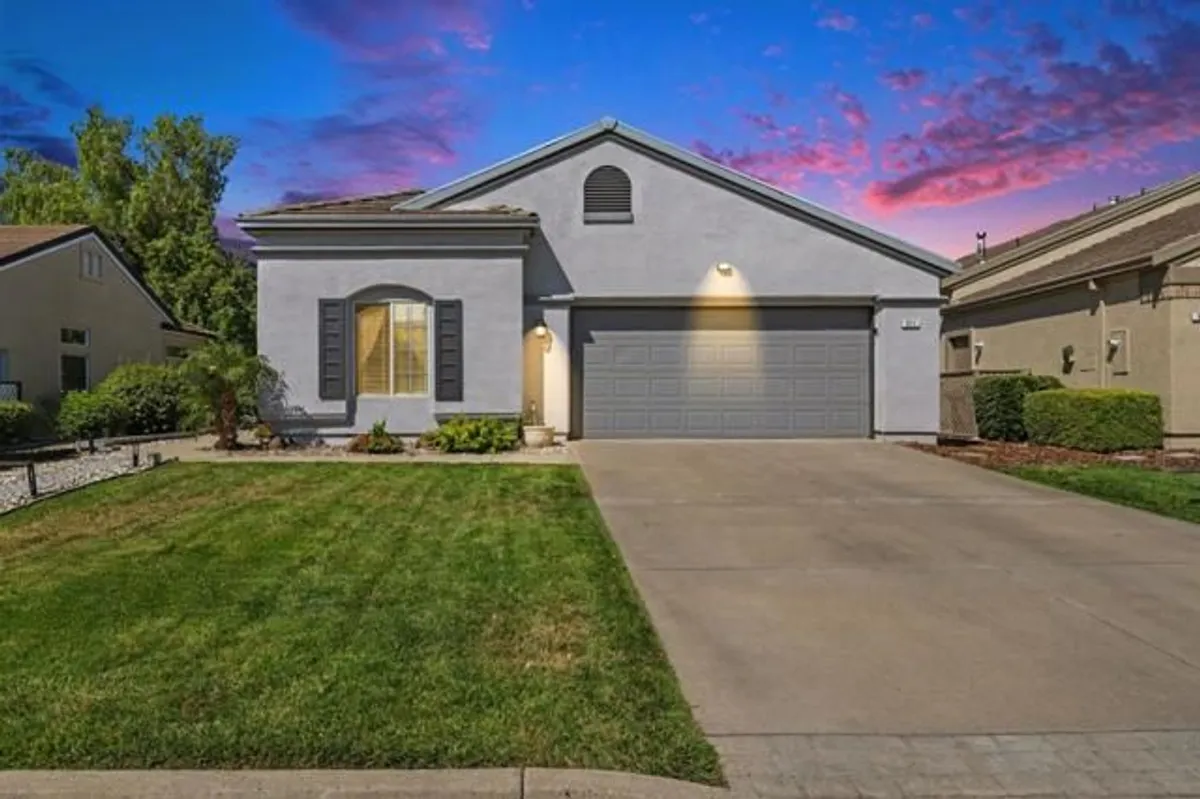 Property Slideshow image 1 of 37 | 571 central park pl, Brentwood (Cc), CA, 94513