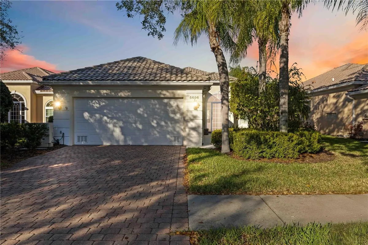 Property Slideshow image 1 of 70 | 5696 ferrara dr, Sarasota, FL, 34238