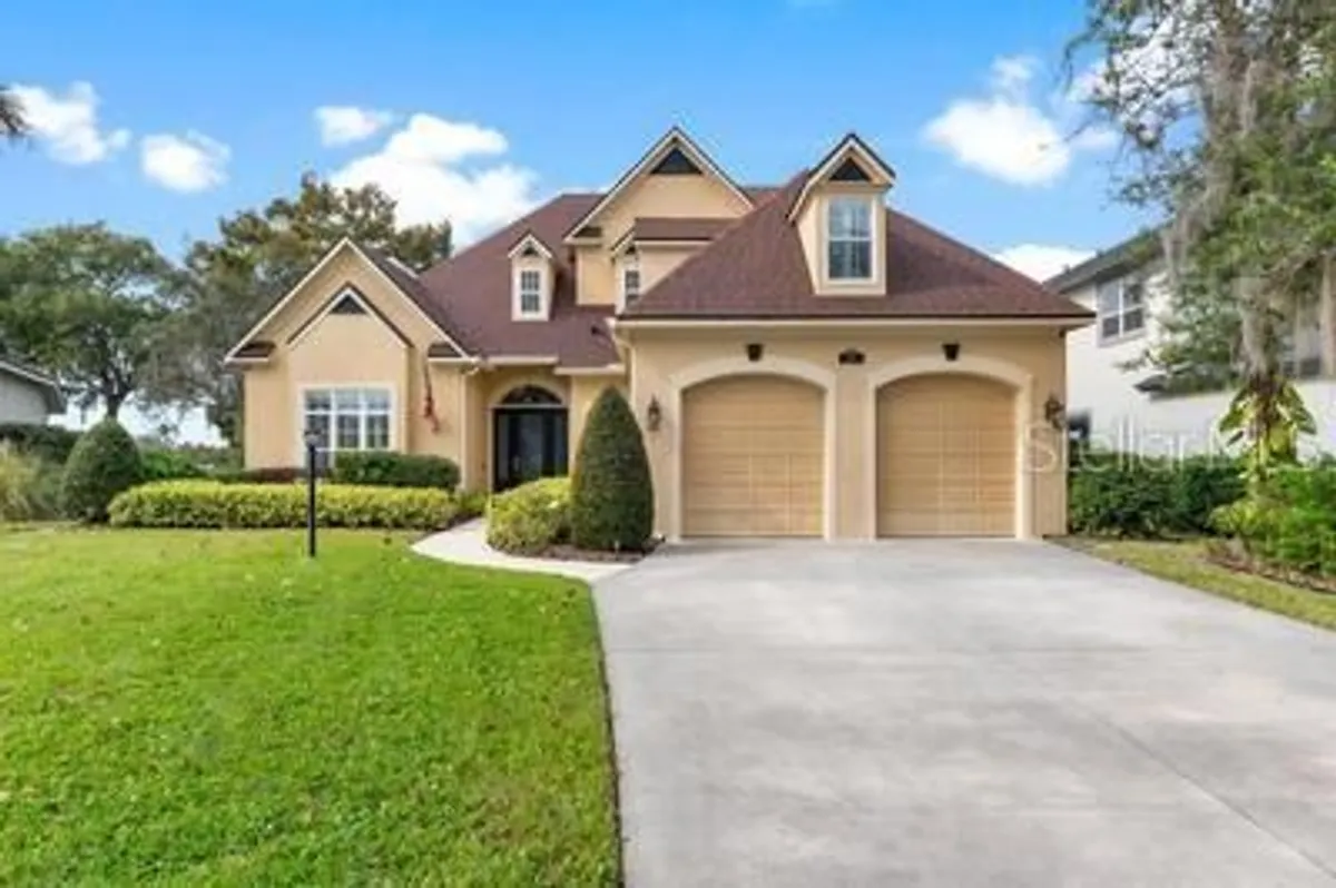 Property Slideshow image 1 of 71 | 1641 edgewater dr, Mount Dora, FL, 32757