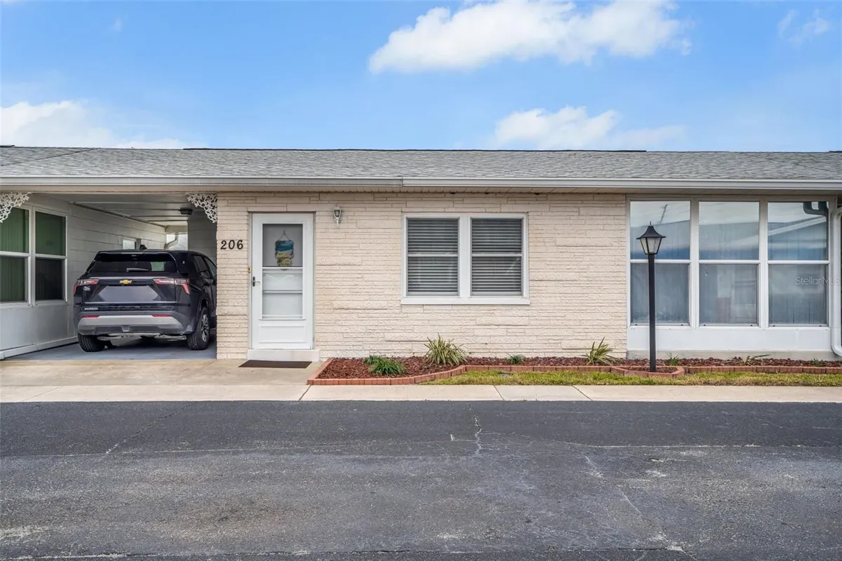 Property Slideshow image 1 of 27 | 12400 park blvd 206, Seminole, FL, 33772