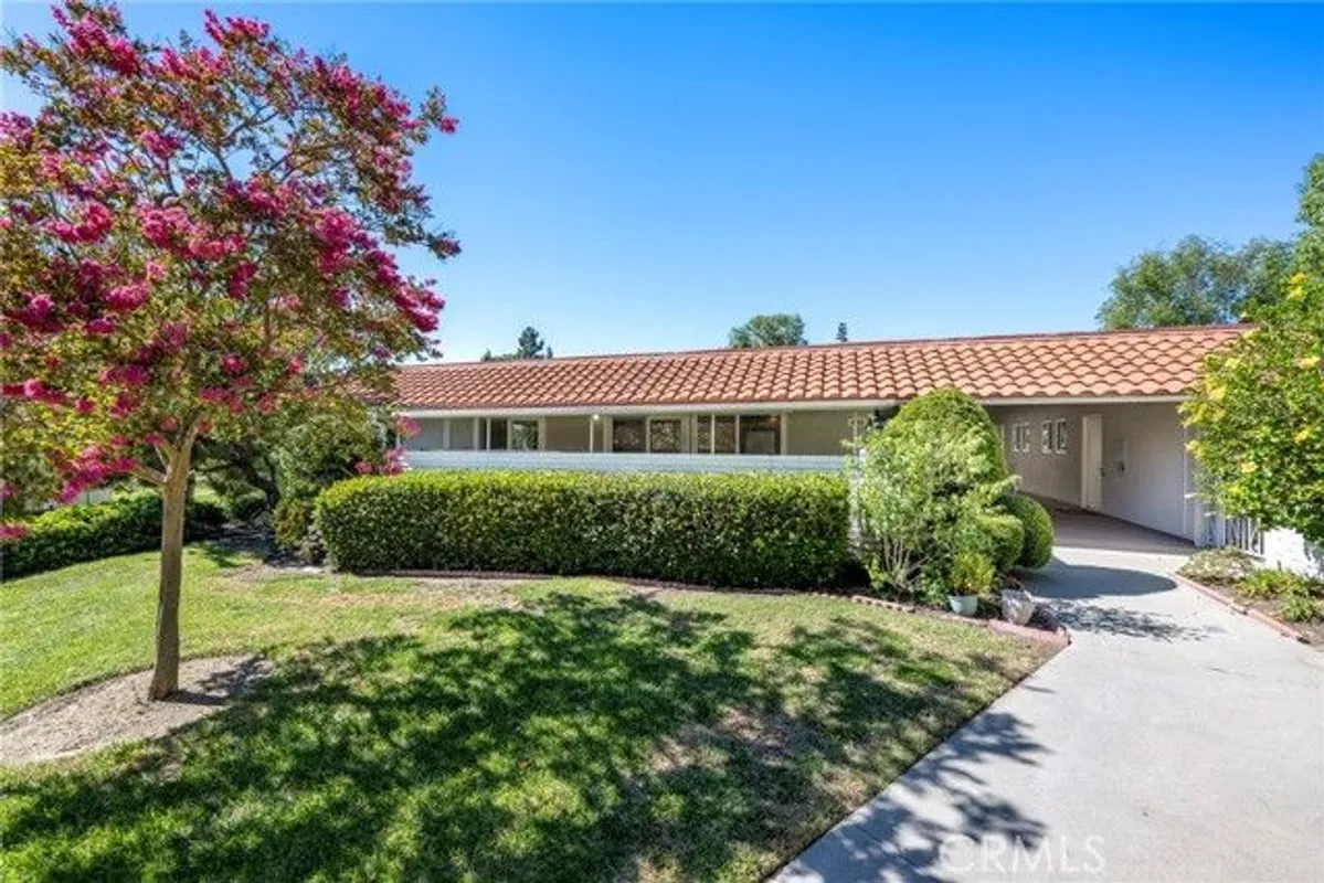 Property Slideshow image 1 of 36 | 611 avenida sevilla q, Laguna Woods, CA, 92653