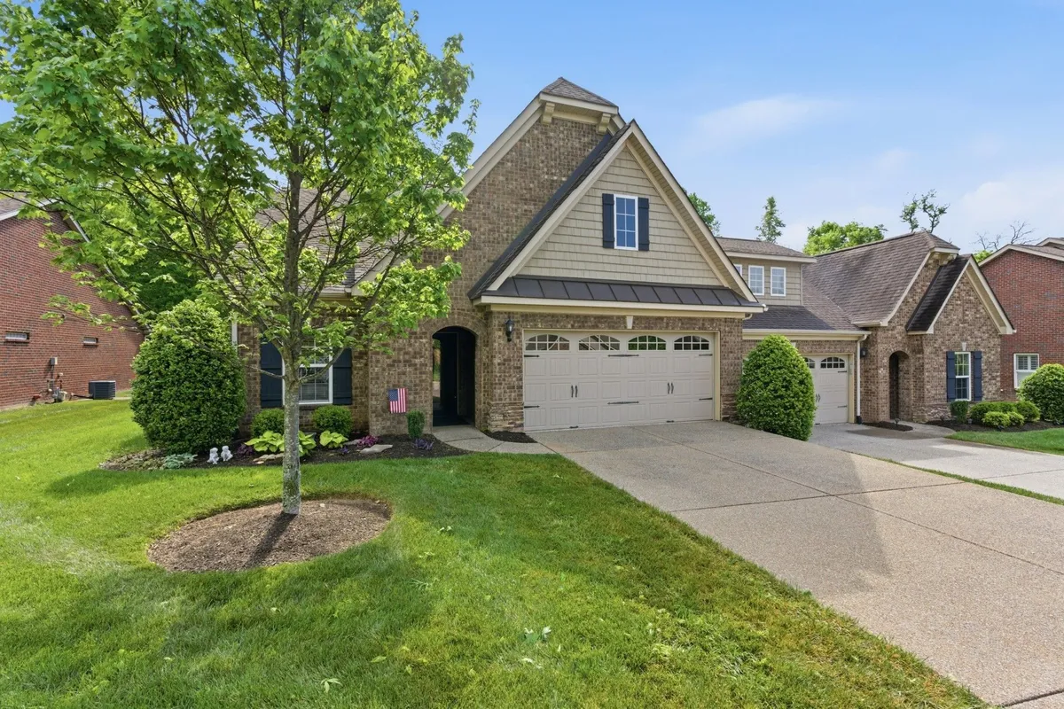 Property Slideshow image 1 of 32 | 468 stonegate dr, Lebanon, TN, 37090