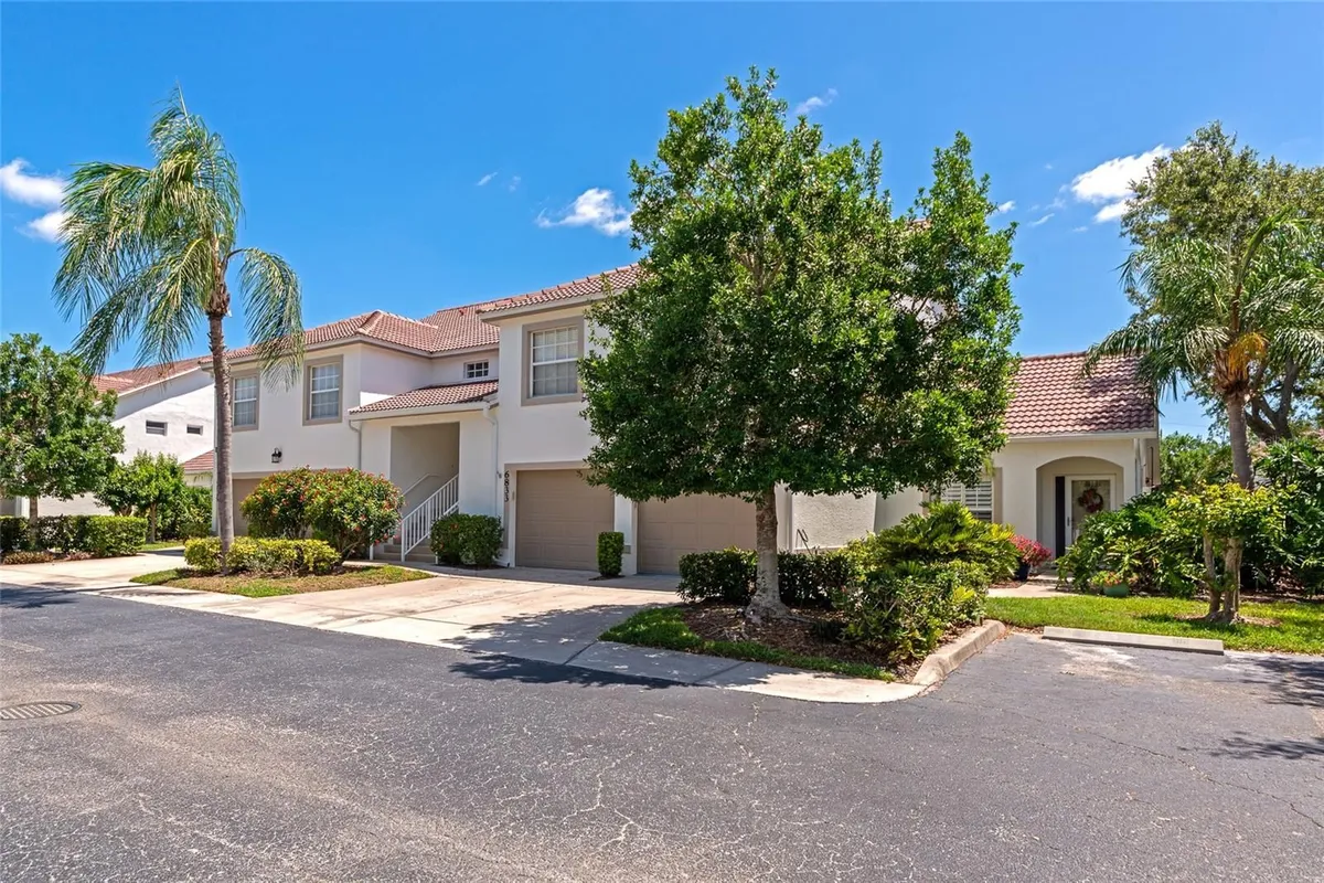 Property Slideshow image 1 of 49 | 6835 fairview ter 6835, Bradenton, FL, 34203