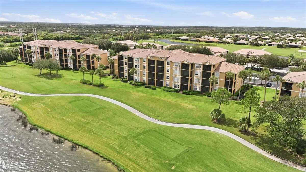 Property Slideshow image 1 of 57 | 8309 grand estuary trl 306, Bradenton, FL, 34212