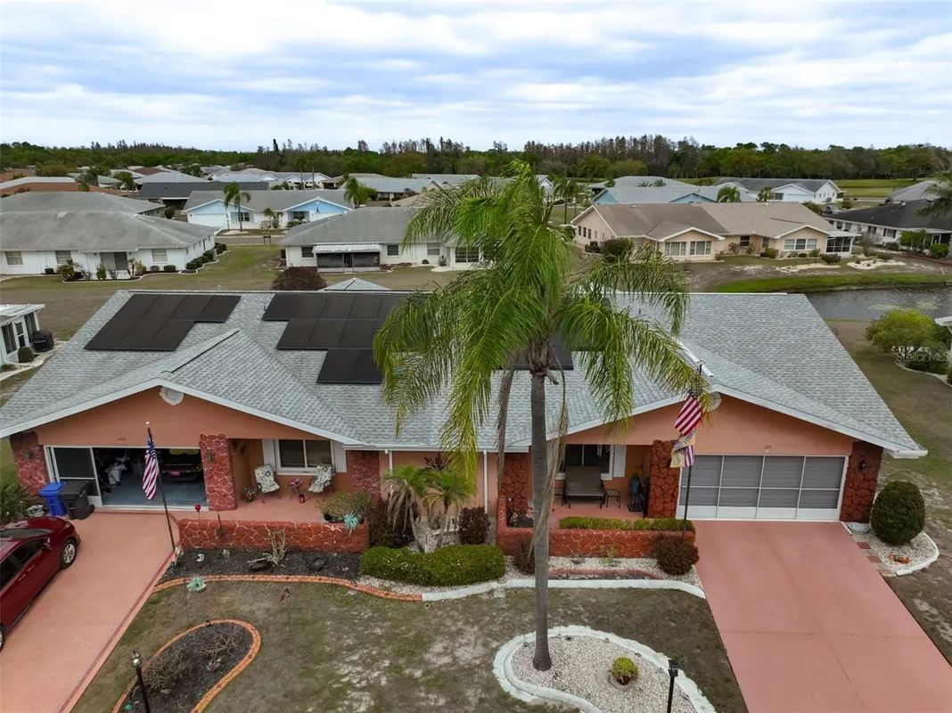 Property Slideshow image 1 of 39 | 1511 cloister dr, Sun City Center, FL, 33573