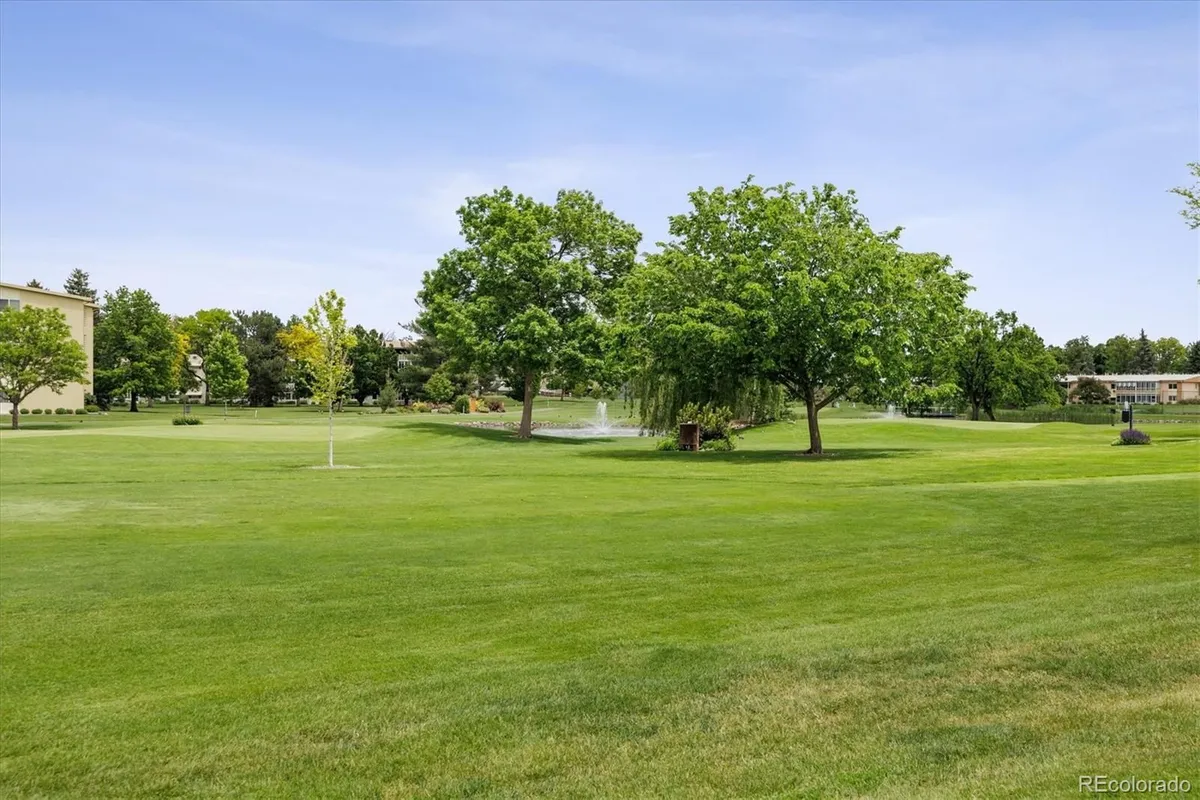 Property Slideshow image 1 of 50 | 650 s alton way apt 10a, Denver, CO, 80247