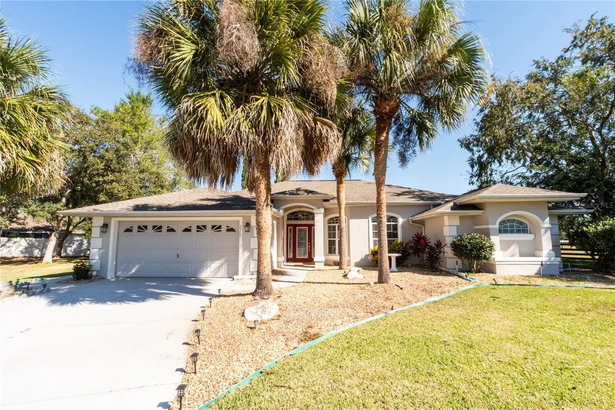 Property Slideshow image 1 of 38 | 5313 sw 86th pl, Ocala, FL, 34476