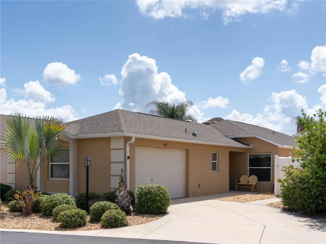 Property Slideshow image 1 of 20 | 2453 violet ct, The Villages, FL, 32162