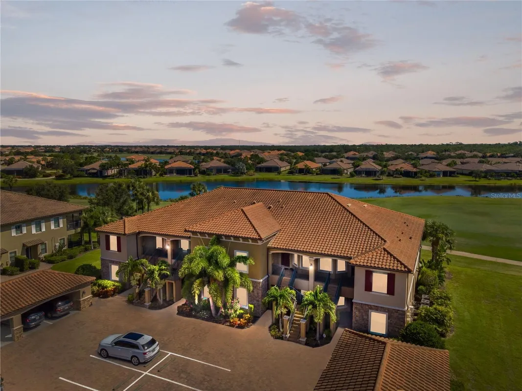 Property Slideshow image 1 of 100 | 13605 messina loop 204, Bradenton, FL, 34211