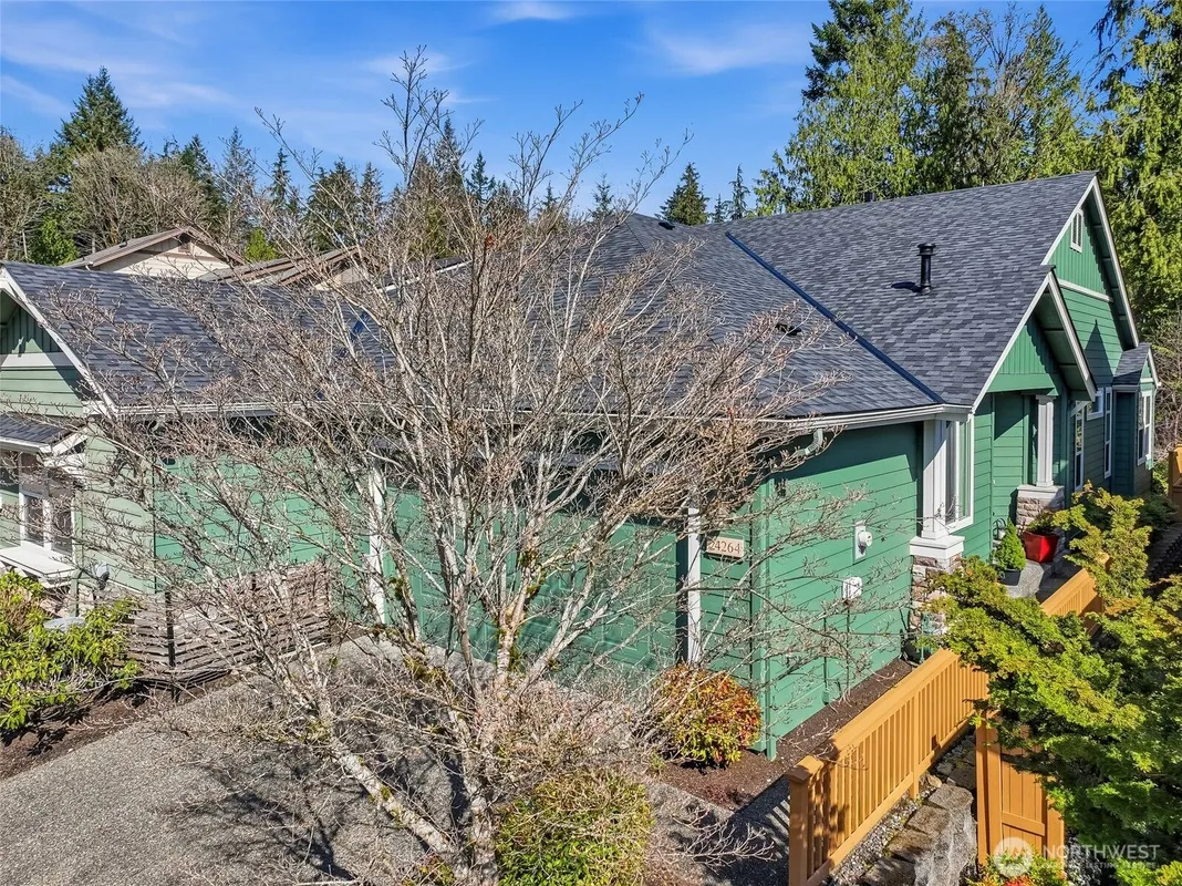 Property Slideshow image 1 of 31 | 24264 ne vine maple way, Redmond, WA, 98053