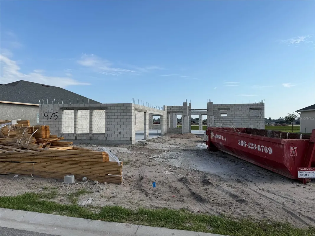 Property Slideshow image 1 of 12 | 975 megano blvd, Deland, FL, 32724