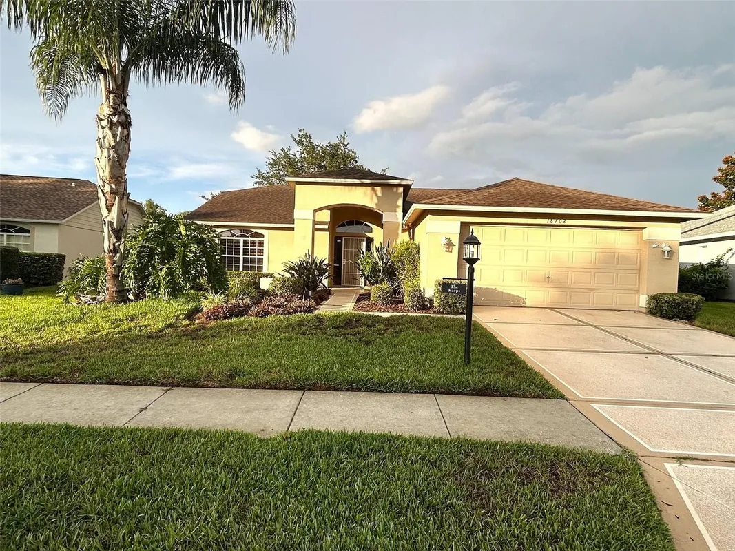 Property Slideshow image 1 of 36 | 18702 bellevista ct, Hudson, FL, 34667
