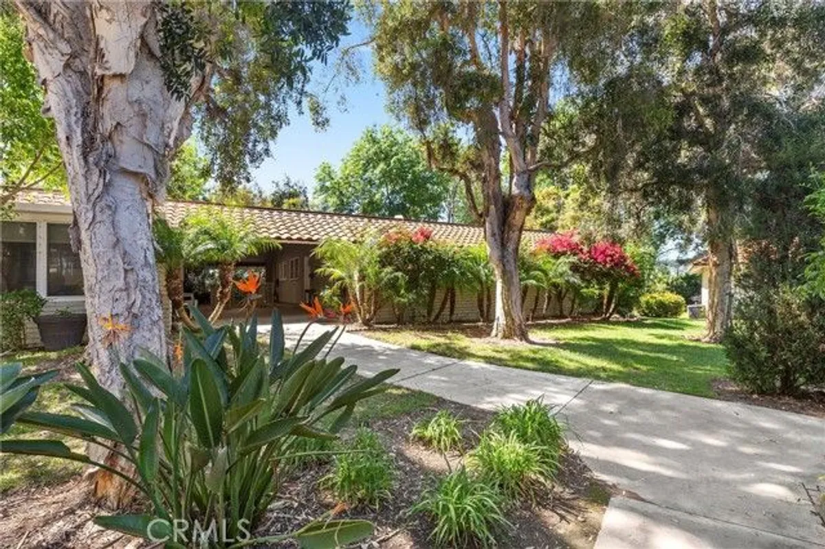 Property Slideshow image 1 of 28 | 901 ronda sevilla p, Laguna Woods, CA, 92653
