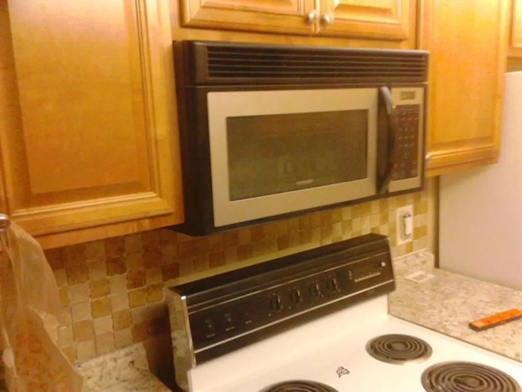 Property Slideshow image 1 of 3 | 1100 sw 128th ter apt 201, Pembroke Pines, FL, 33027