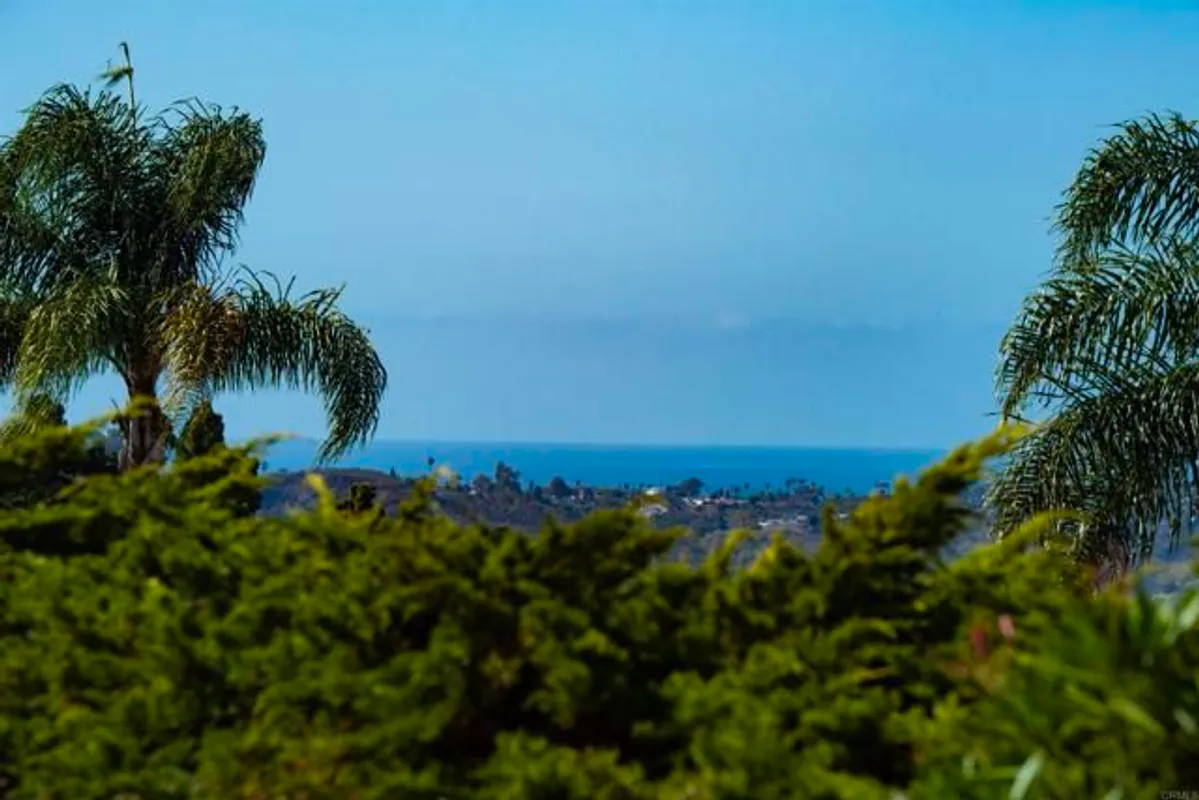Property Slideshow image 1 of 36 | 3890 vista campana 78, Oceanside, CA, 92057