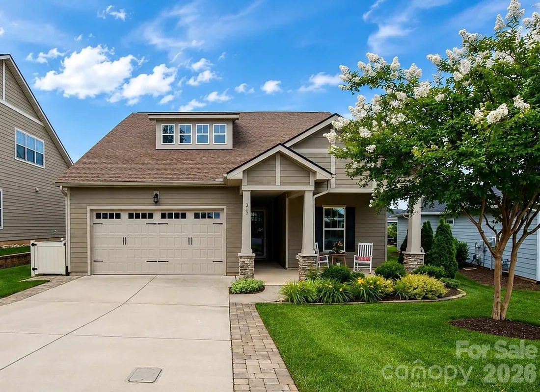 Property Slideshow image 1 of 48 | 317 hemlock bluff ct, Denver, NC, 28037
