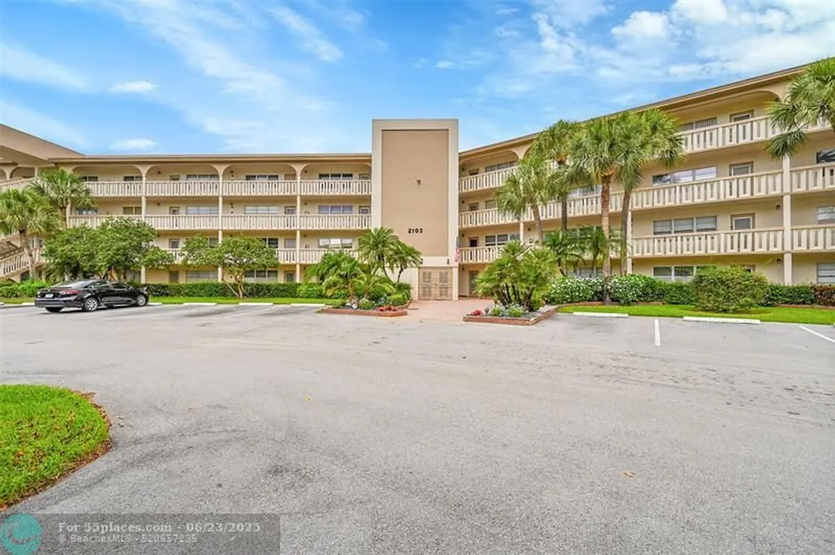 Property Slideshow image 1 of 22 | 2103 lucaya bnd e3, Coconut Creek, FL, 33066