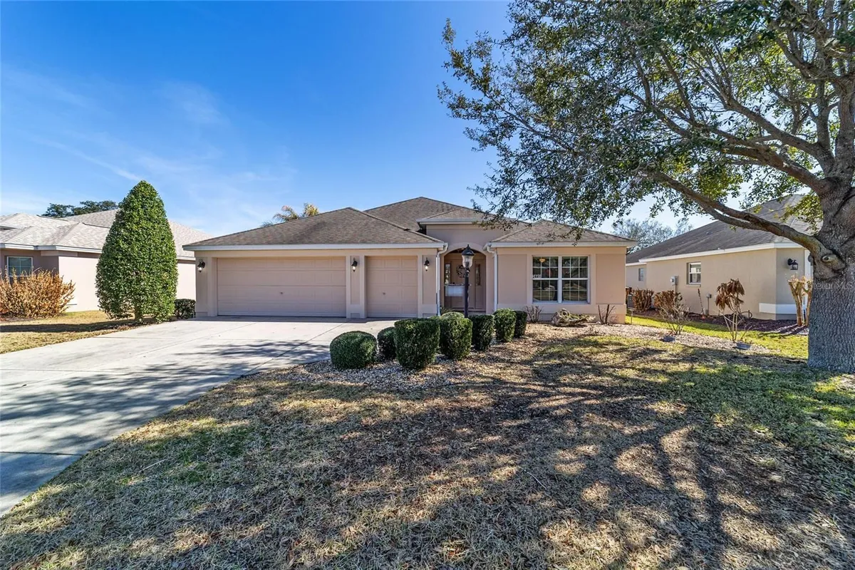 Property Slideshow image 1 of 44 | 2449 heath springs dr, The Villages, FL, 32162