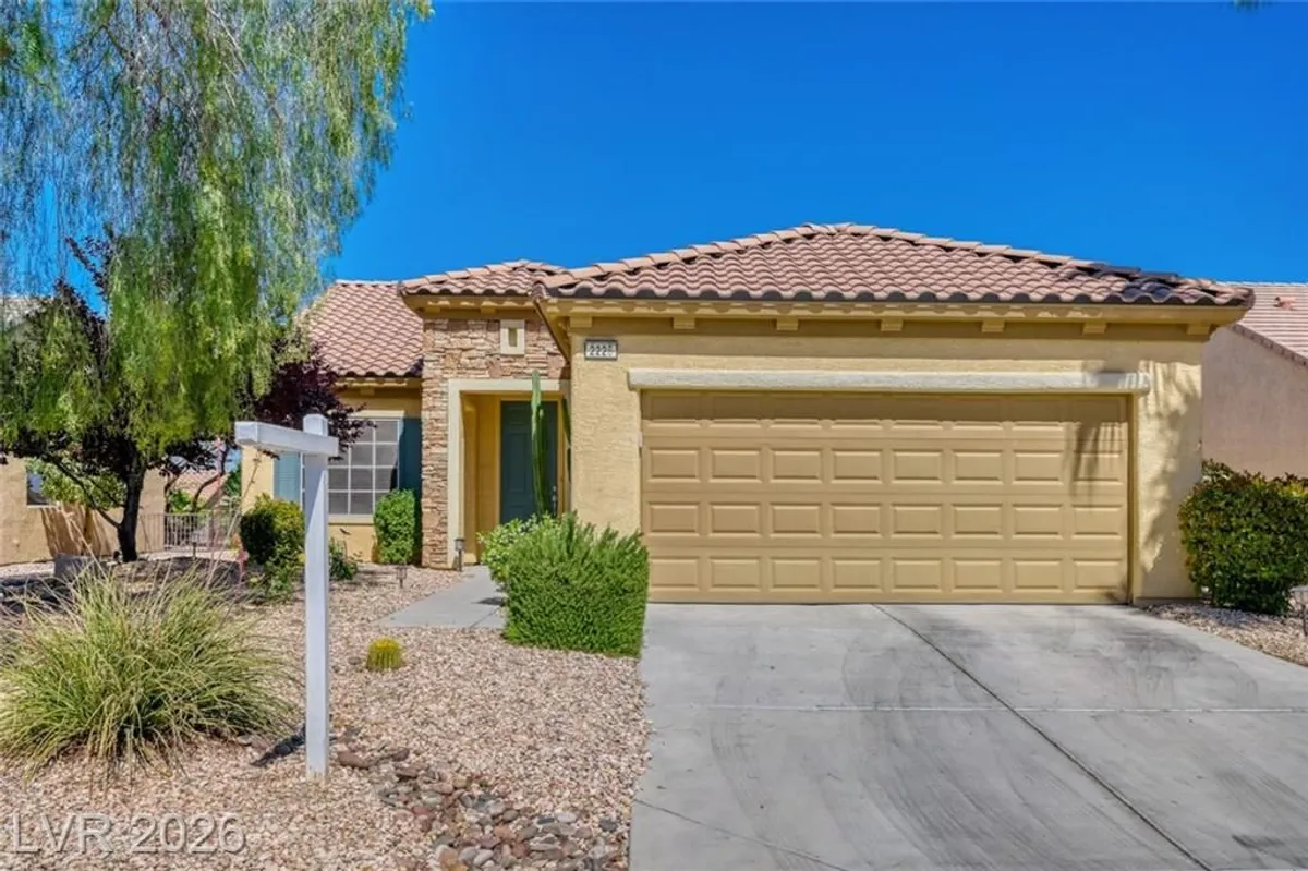 Property Slideshow image 1 of 25 | 2225 idaho falls dr, Henderson, NV, 89044