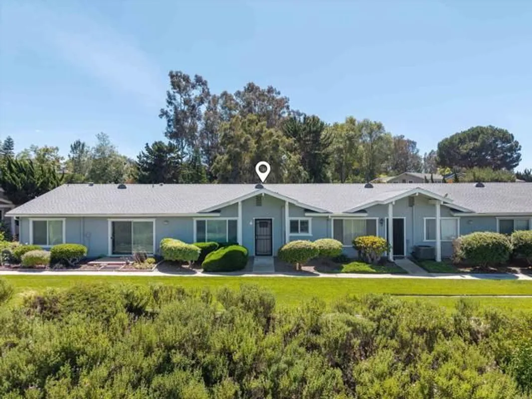 Property Slideshow image 1 of 47 | 4378 dowitcher way, Oceanside, CA, 92057