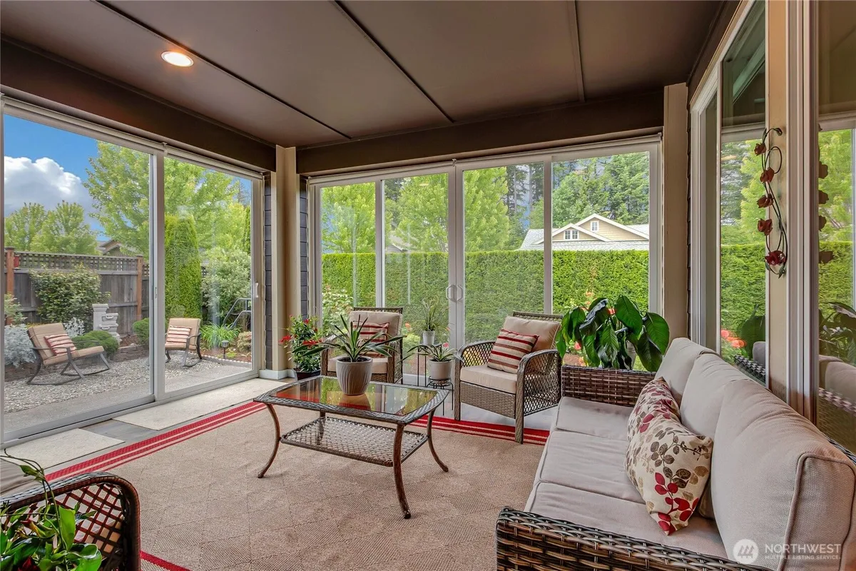 Property Slideshow image 1 of 40 | 18727 145th st, Bonney Lake, WA, 98391