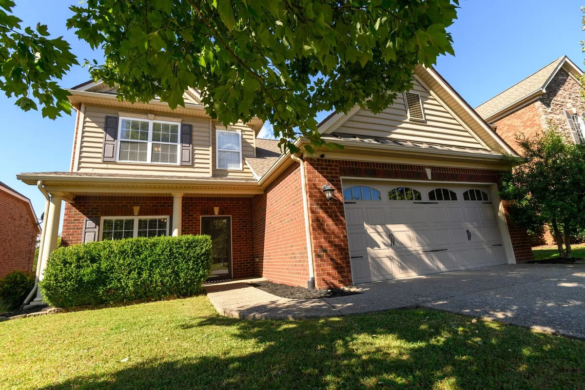 Property Slideshow image 1 of 93 | 259 meandering dr, Lebanon, TN, 37090