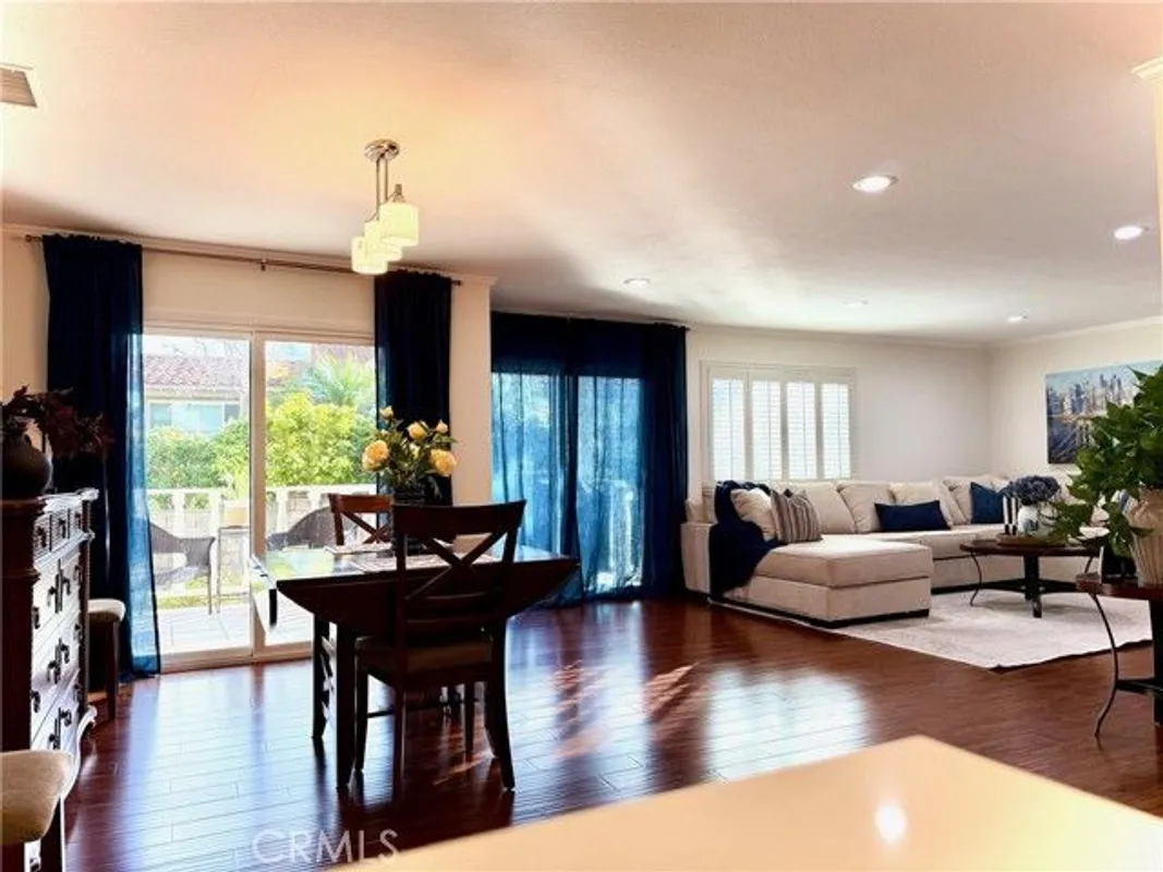 Property Slideshow image 1 of 44 | 1-h 1-h via 1-h, Laguna Woods, CA, 92637