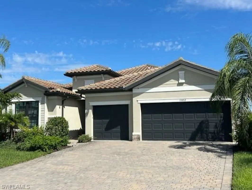 Property Slideshow image 1 of 39 | 11852 boxelder way, Fort Myers, FL, 33913