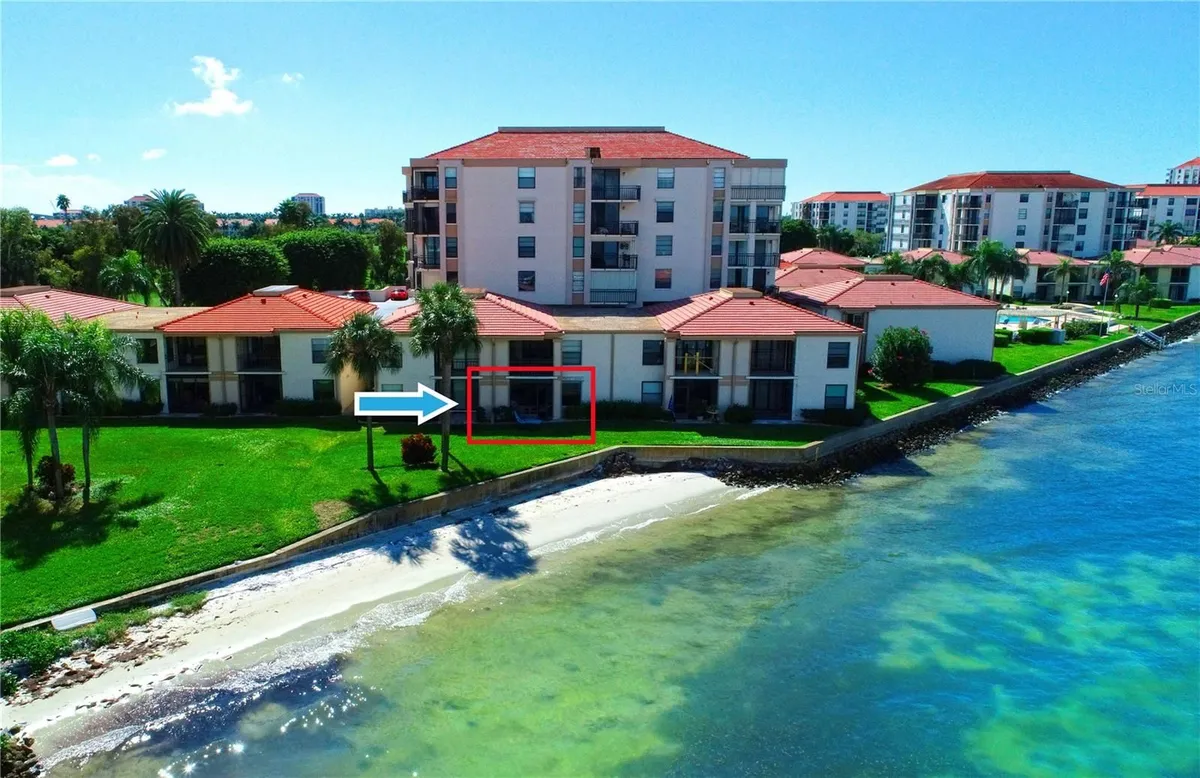 Property Slideshow image 1 of 33 | 6051 sun blvd 111, St Petersburg, FL, 33701