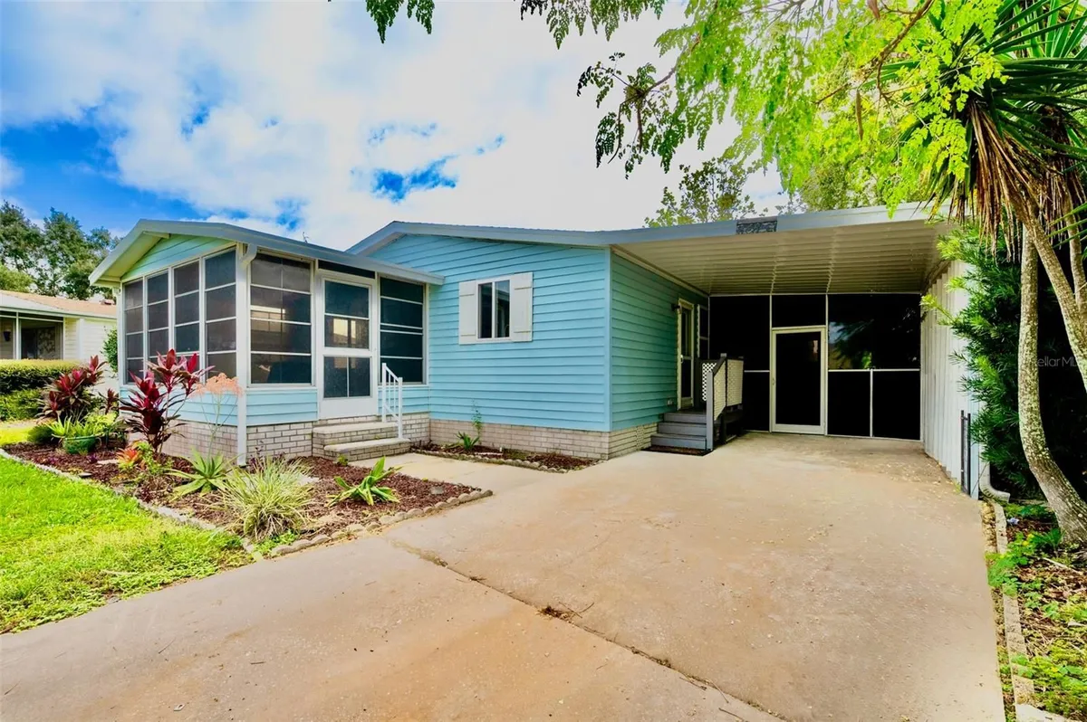 Property Slideshow image 1 of 59 | 24841 pine hl, Leesburg, FL, 34748