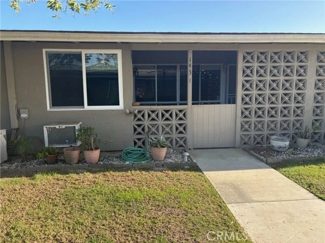 Property Slideshow image 1 of 8 | 13390 fairfield ln, Seal Beach, CA, 90740