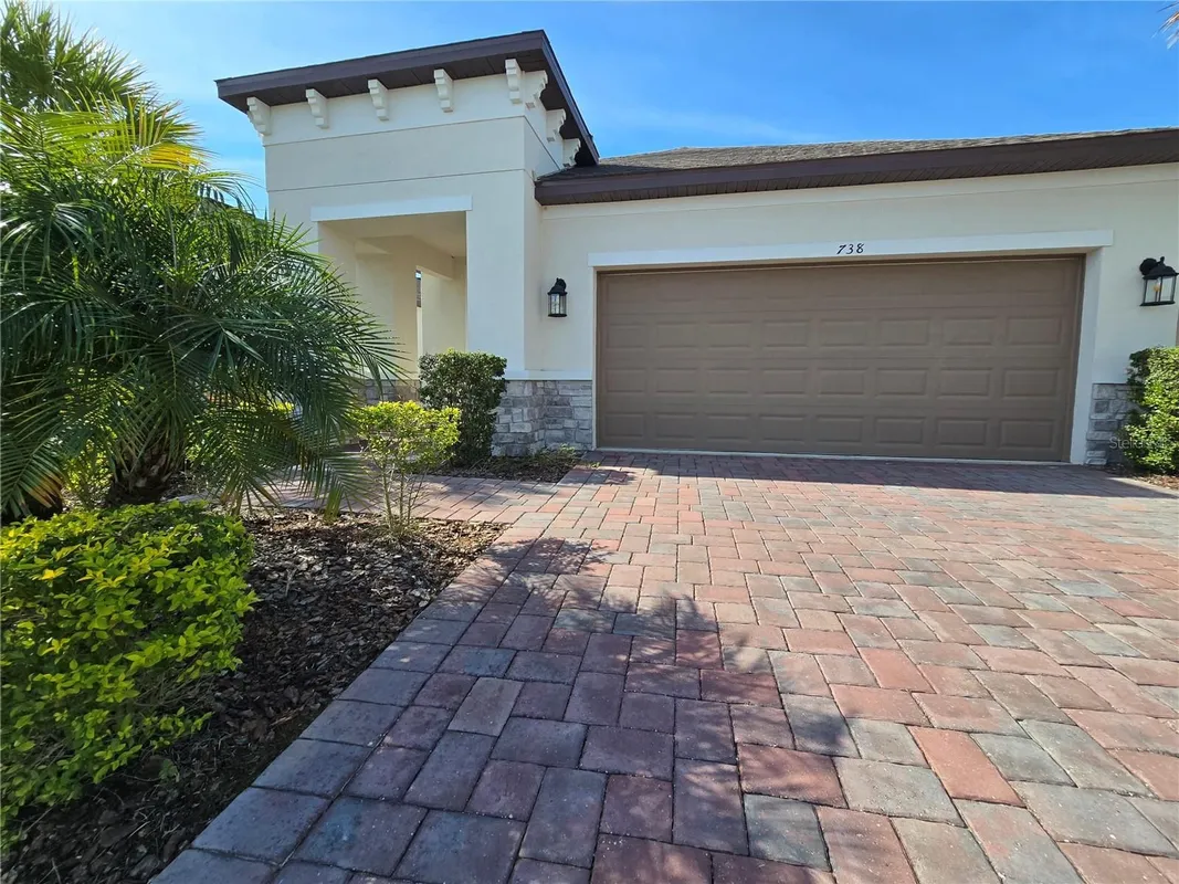 Property Slideshow image 1 of 44 | 738 via como st, Kissimmee, FL, 34759