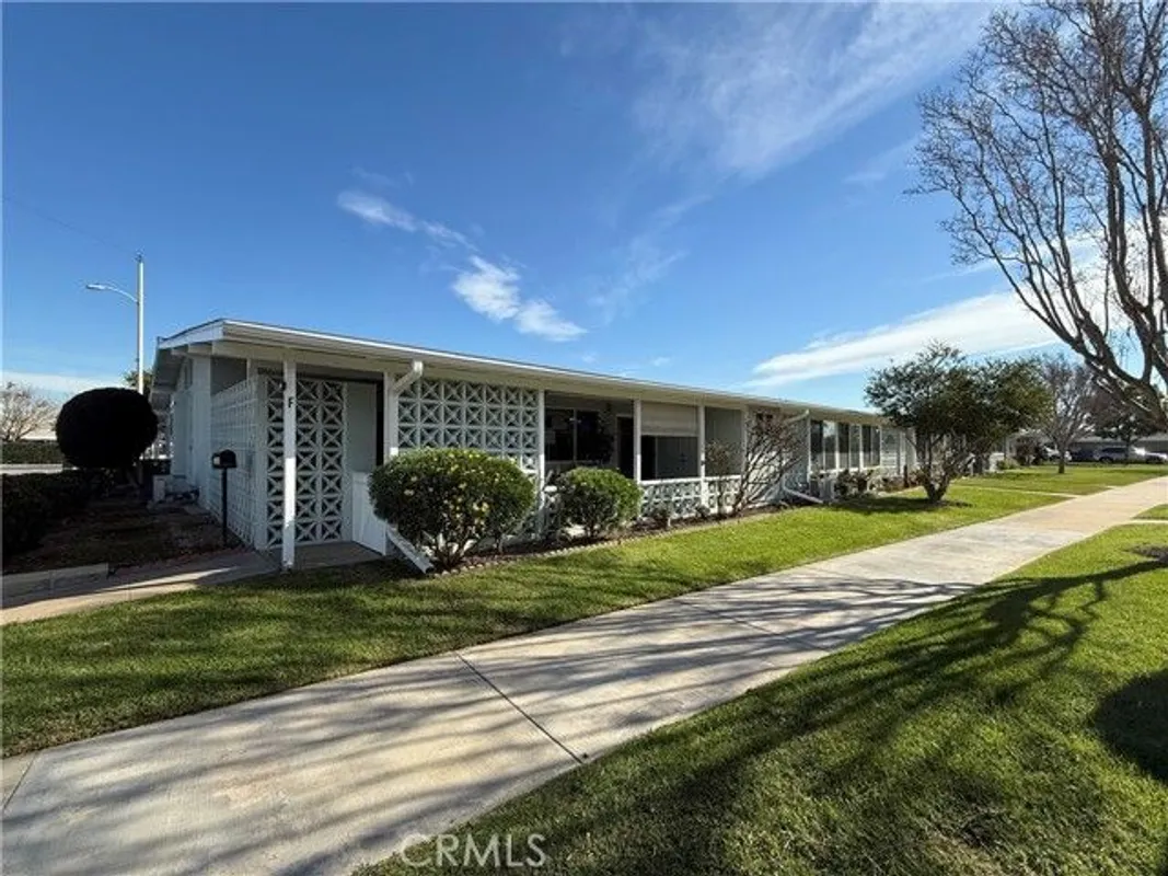 Property Slideshow image 1 of 37 | 1200 canoe brook dr # m3-19f, Seal Beach, CA, 90740