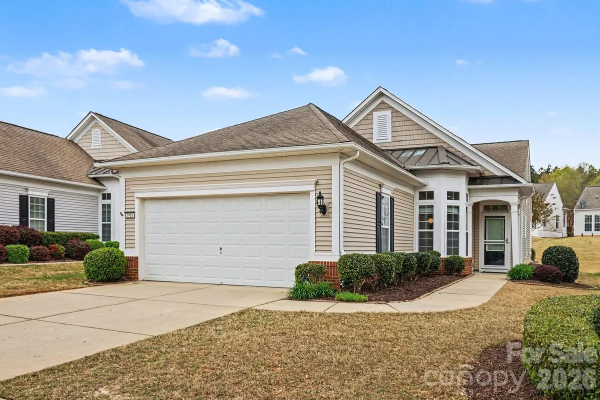 Property Slideshow image 1 of 24 | 3918 yosemite way, Fort Mill, SC, 29707