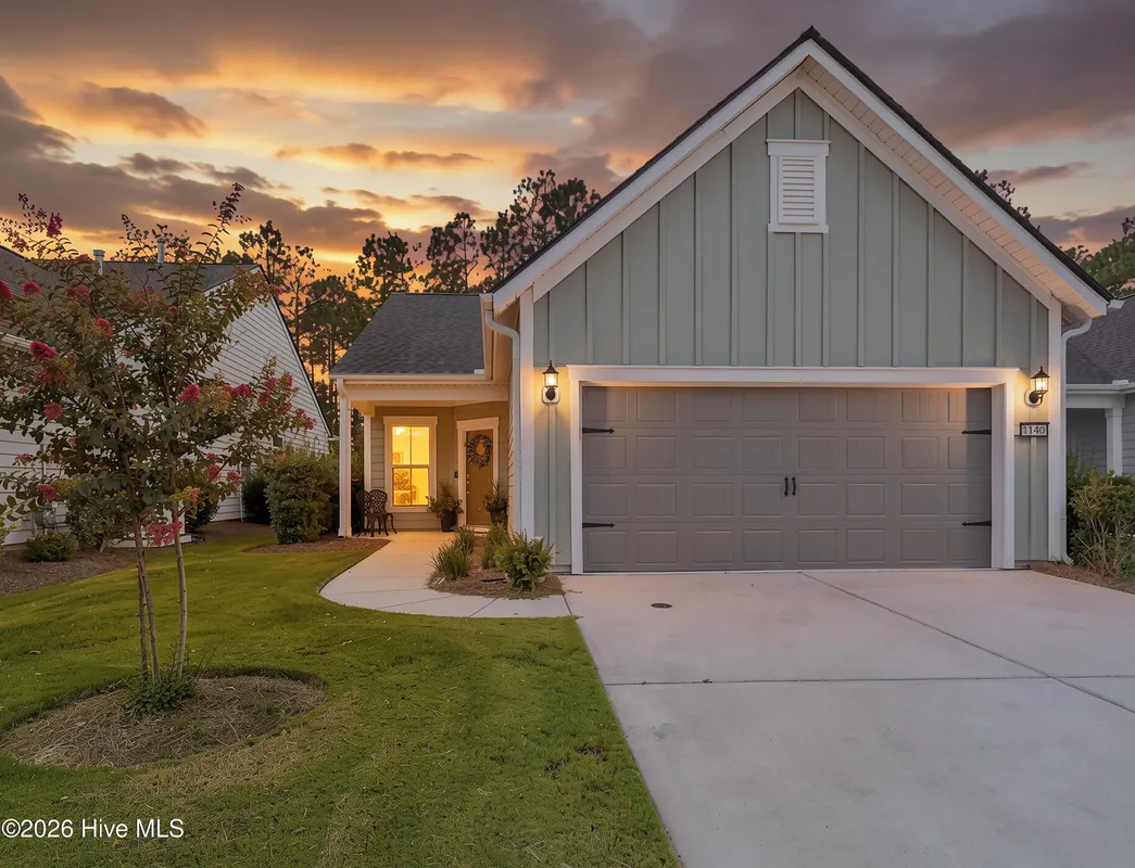 Property Slideshow image 1 of 100 | 1140 snowden rd, Wilmington, NC, 28412