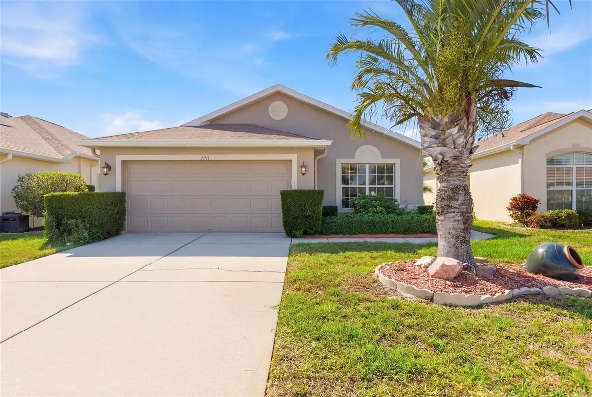 Property Slideshow image 1 of 40 | 2211 pleasant hill ln, Holiday, FL, 34691