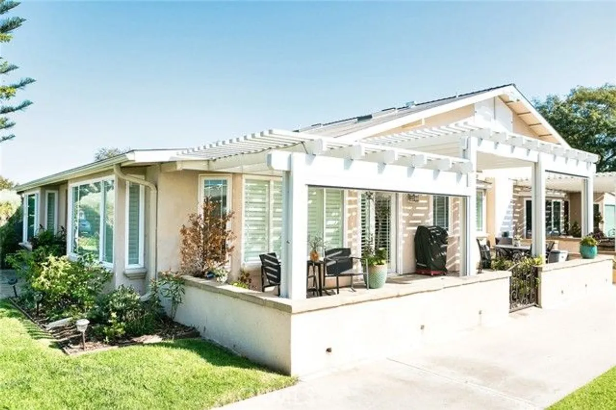 Property Slideshow image 1 of 31 | 1790 sunningdale rd apt 15g, Seal Beach, CA, 90740