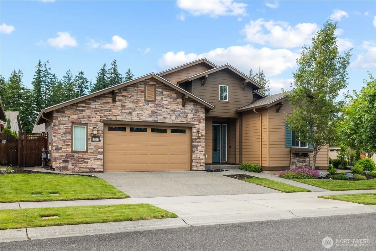 Property Slideshow image 1 of 40 | 14308 189th avenue ct, Bonney Lake, WA, 98391